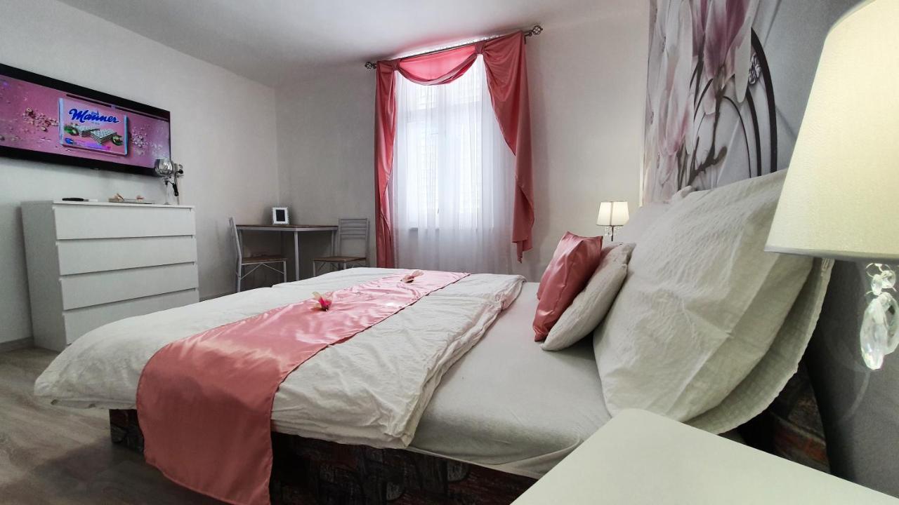 Villa Napsugar Balatonlelle Eksteriør bilde